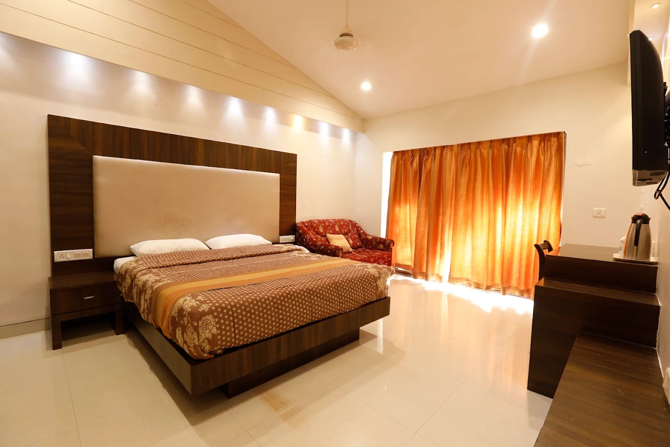 room-01 Unnamed 31